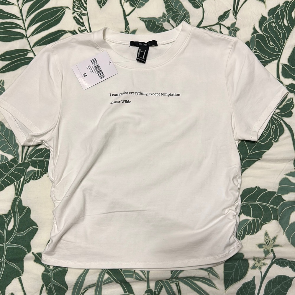 Brand New Forever21 Quote Crop Top Size Medium